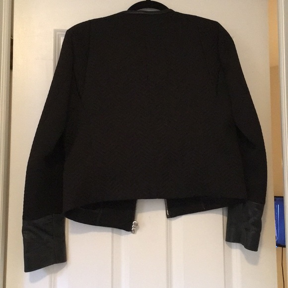 Black Sandro textured jacket / size 38 - Picture 4 of 6